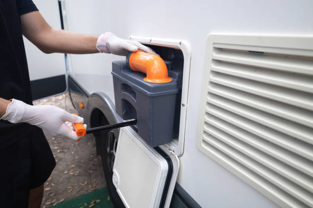 Best Portable toilet rental cost  in Raymondville, TX